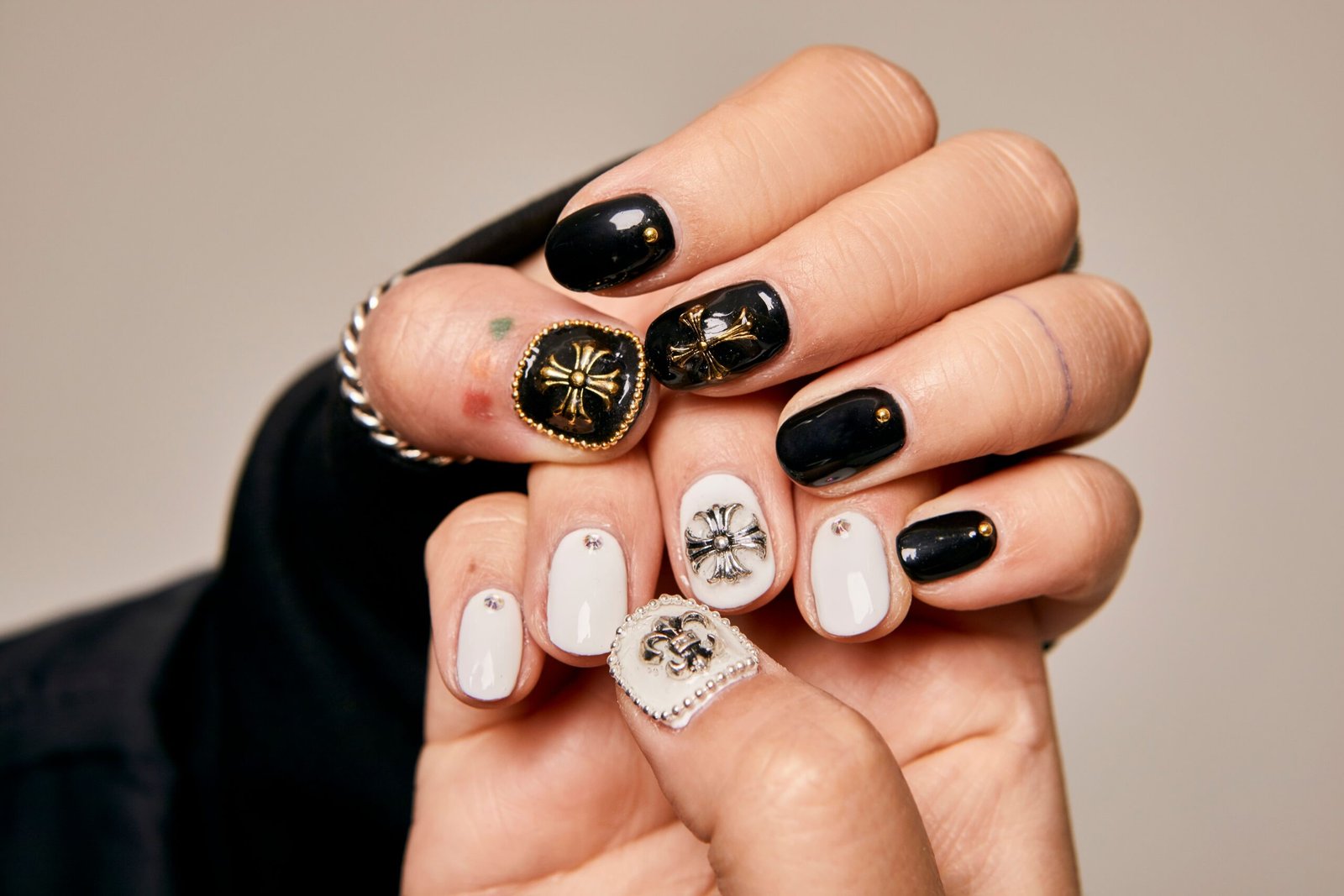 nail exodus​
